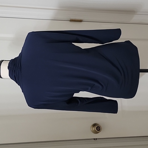 Premise Size L, Long Sleeve Twist Front Navy Blue V Neck Top, Exc. Used Cond. - Picture 4 of 11